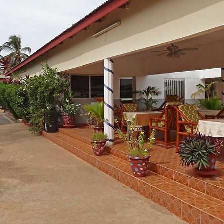 Kotu Island Lodge Buitenkant foto