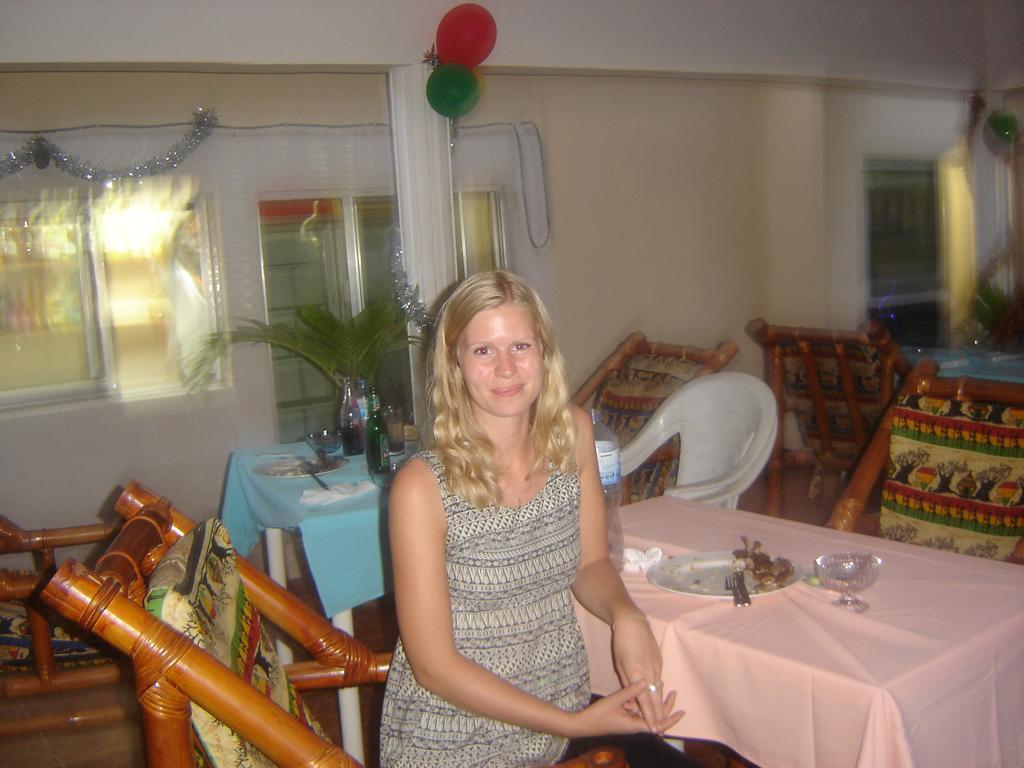 Kotu Island Lodge Buitenkant foto